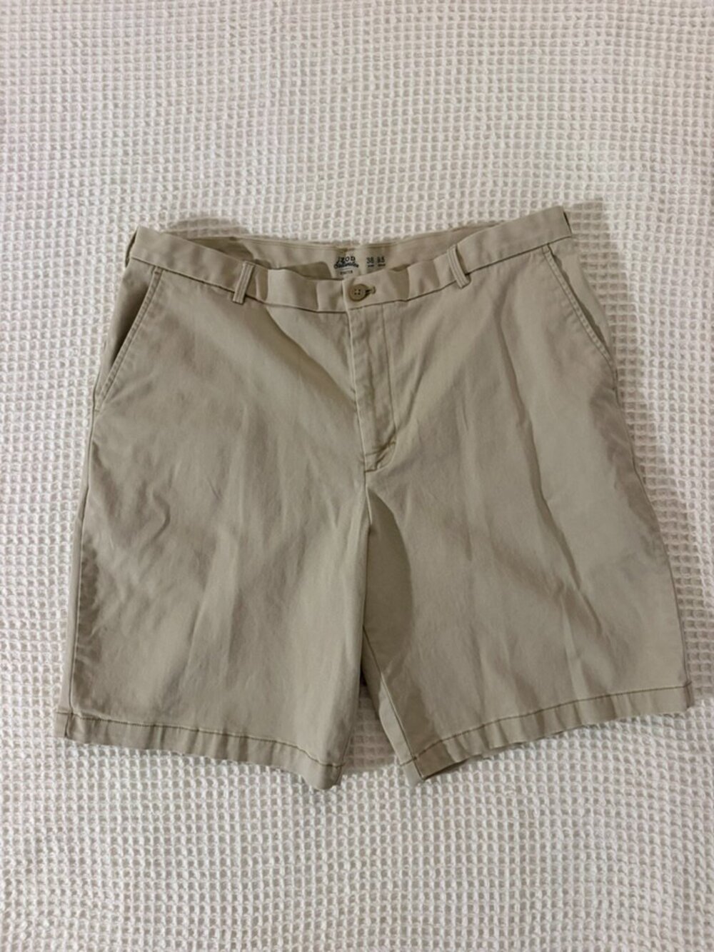 Izod Saltwater Khaki Shorts